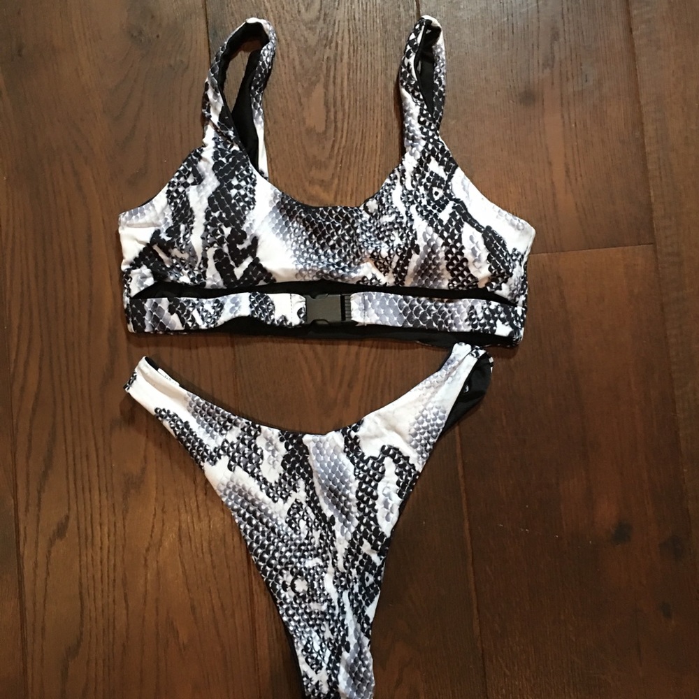 Snake Print Buckle Bikini